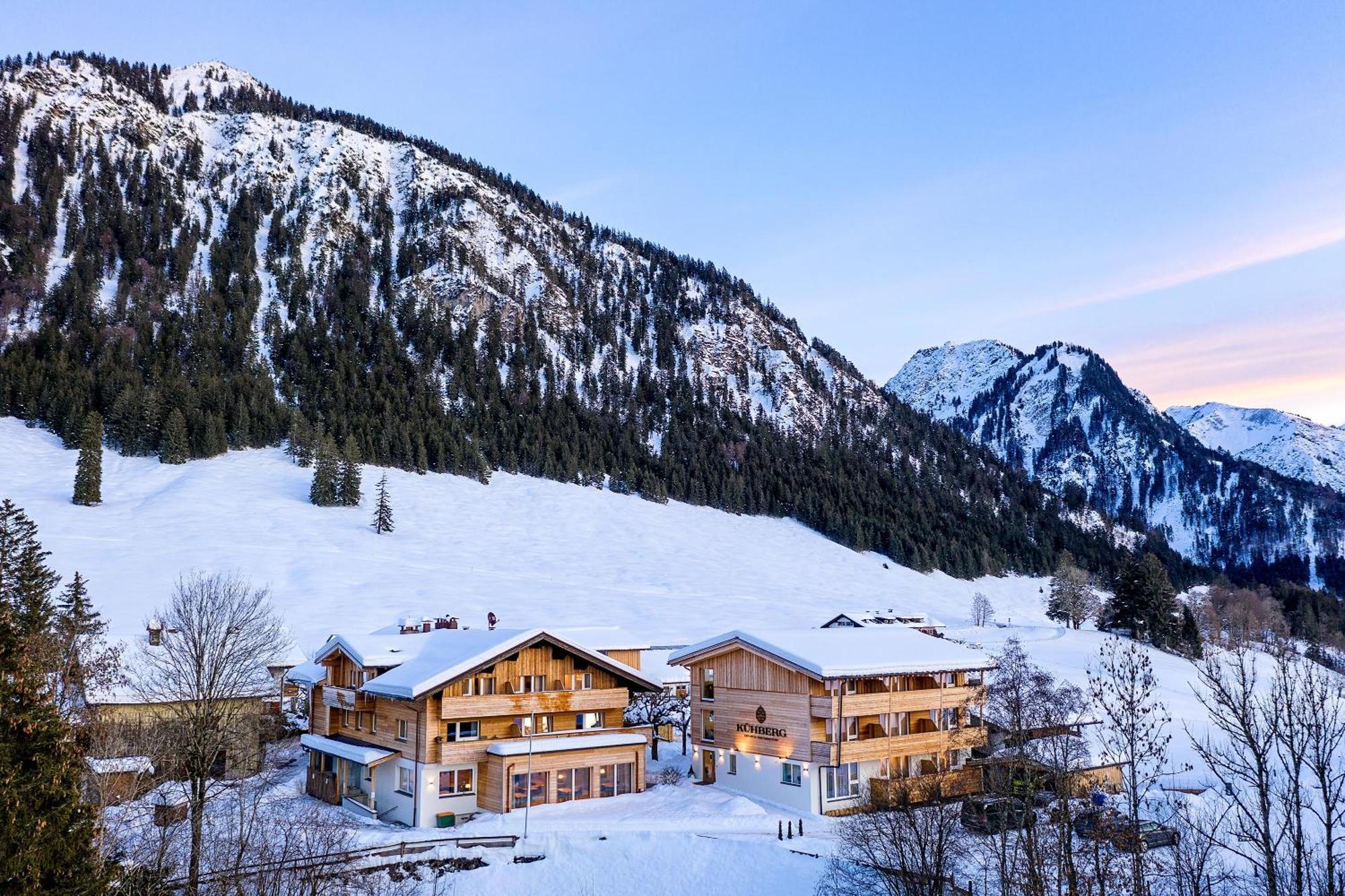 Hotel Kuehberg Όμπερσντορφ Εξωτερικό φωτογραφία